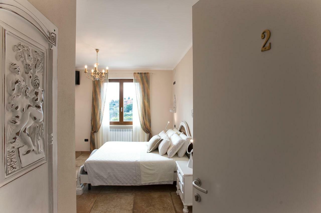 Villa Malvasio Elegant Retreat In Sassari With Private Jacuzzi Room Exterior foto